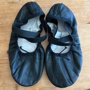 Womens "Performa" Stretch Canvas Ballet Shoes
Dance 03.0-B